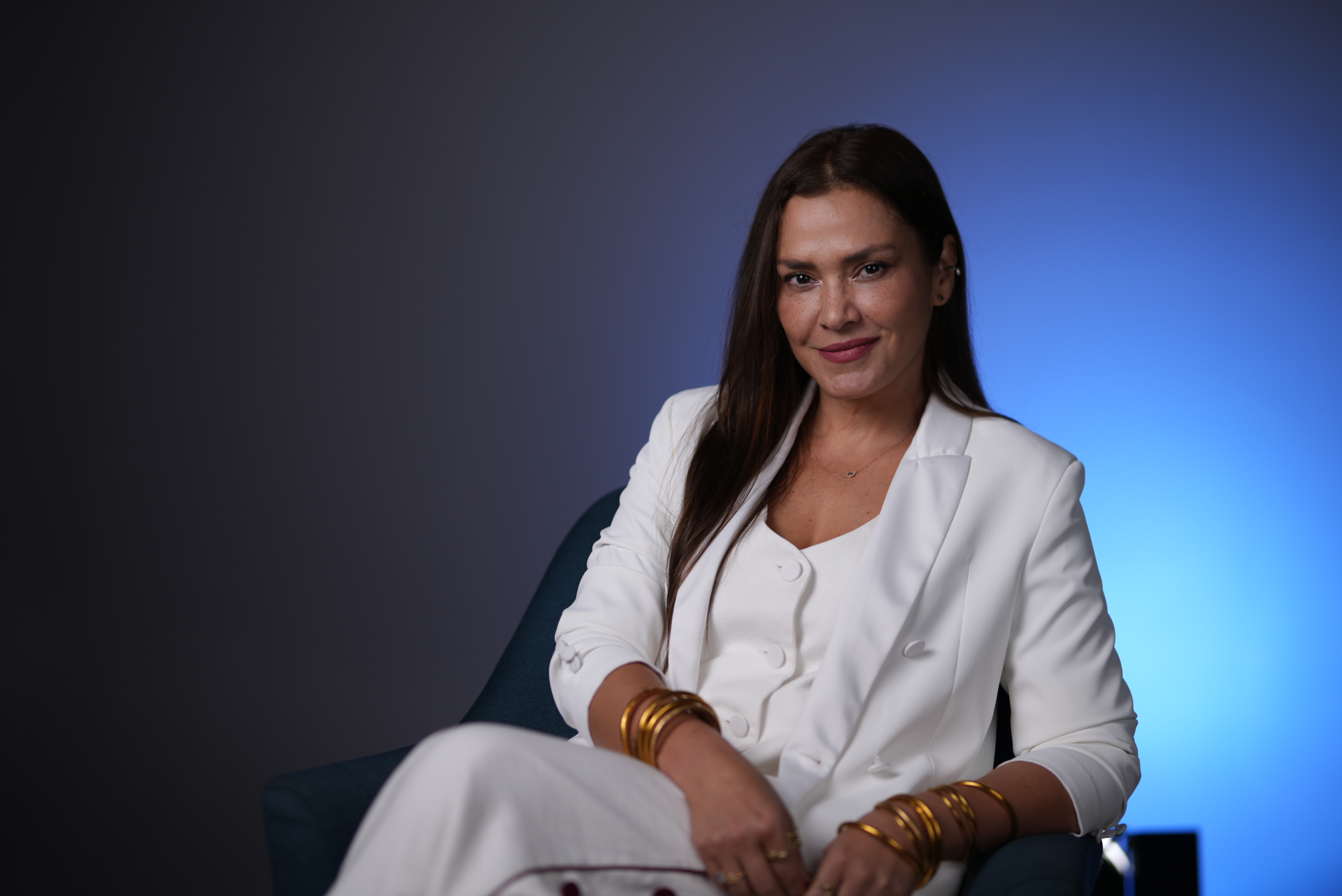 La actriz Katherine Porto en entrevista para Claro Oscuro de El Espectador.