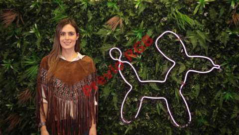 Manuela Sánchez, liderando una tienda para mascotas
