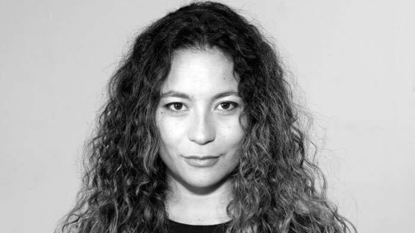Fernanda Pineda, fotógrafa, productora y cineasta colombiana.