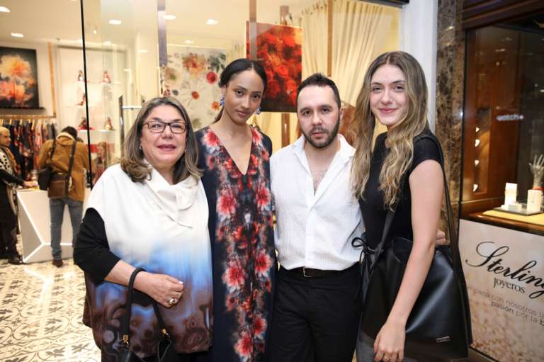 Ana Bricel Sánchez, Juliana Vargas, Alejandro Pérez y Valentina Uribe