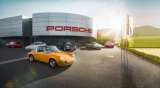 Porsche inaugura su primer "hospital" de autos clásicos en Colombia