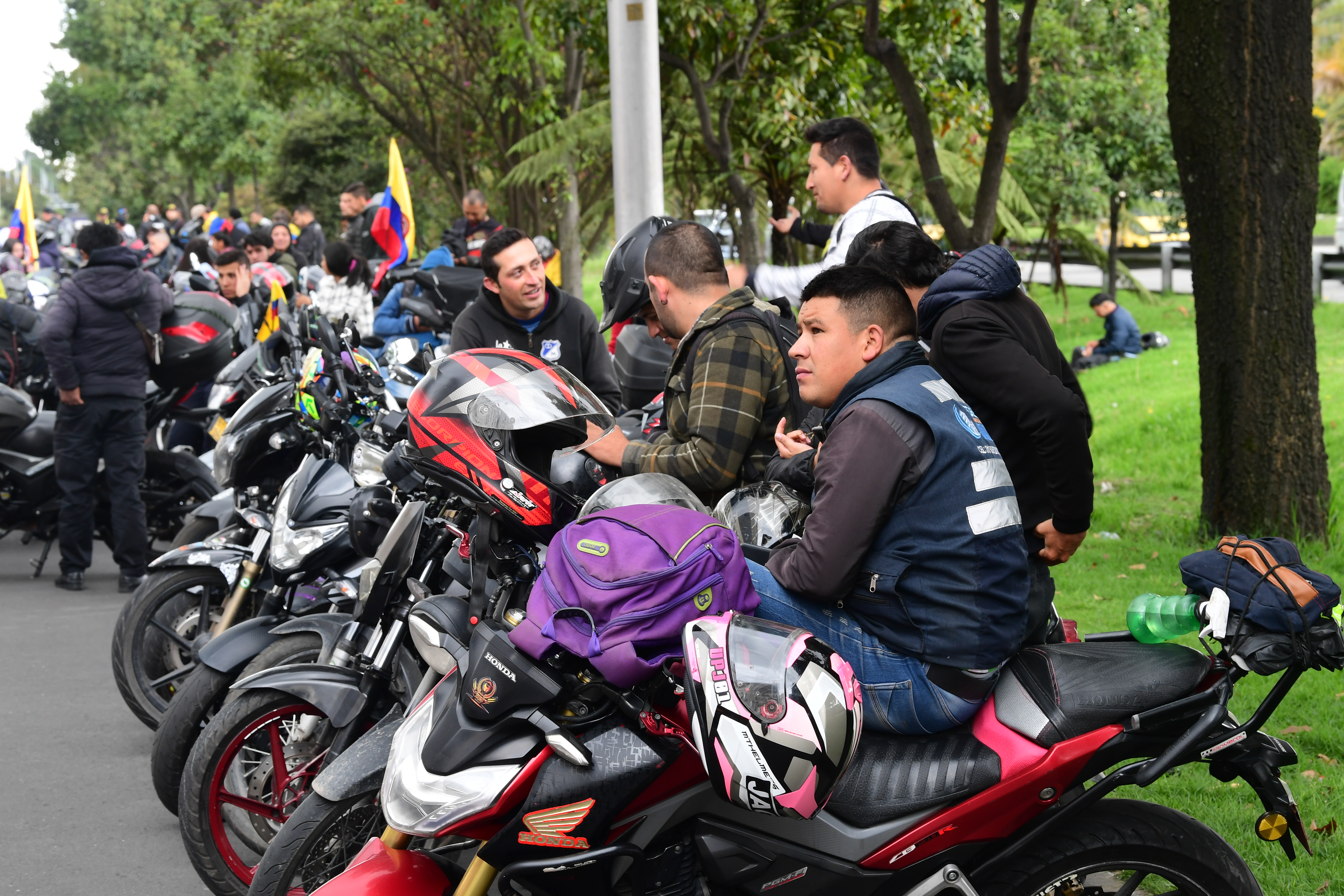 Manifestación y movilización de Motociclistas por el aumento del SOAT en Bogotá