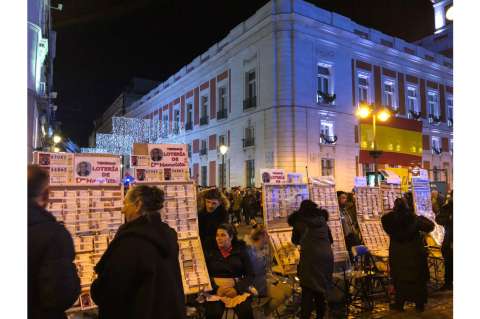 A alguien le debe tocar (Crónica)