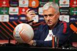 Mourinho: “La historia hace favorito a Sevilla, pero nosotros no somos ‘angelitos’”