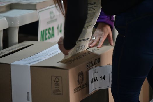 En el año 2022, el certamen electoral (primera y segunda vuelta) se realizará en puente festivo.