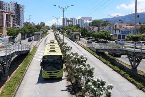 Gobierno no invertirá más en Metrolínea: proponen tranvía en Bucaramanga