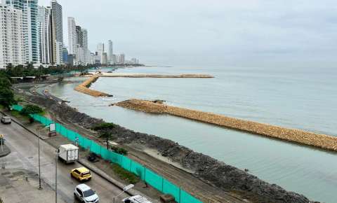 Cartagena: Plan de Protección Costera, a media marcha