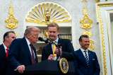 Trump busca revocar el fallo judicial que cataloga ilegales sus aranceles
