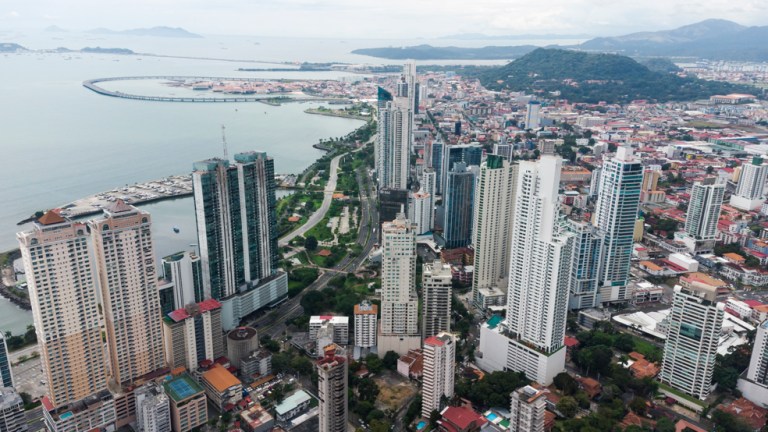 Panamá, un destino maravilloso para descansar y  hacer negocios
