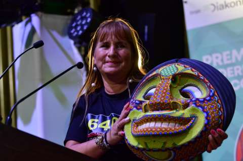 Jacqueline Castillo, una de las voces contra los falsos positivos, es la Defensora del año