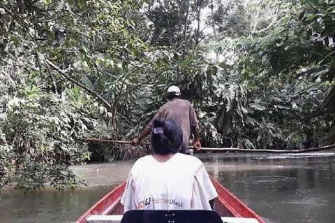 “Antes que desplazarnos, nos quedamos a morir”: indígenas del Bajo Atrato, Chocó