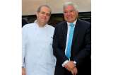 Encuentro de grandes empresarios y amigos en Harry Sasson