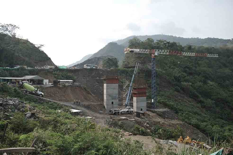 La Ruta del Sol I, en el trayecto Guaduas-Puerto Salgar, está lista para su inauguración. / Archivo