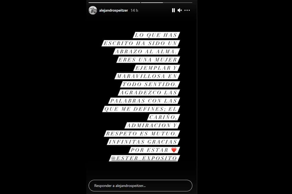 Las historias de Instagram de Ester Expósito y Alejandro Speitzer no confirman o desmienten los rumores de ruptura.