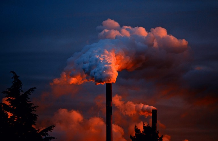 Emisiones globales de CO2 alcanzarán un nuevo récord este año