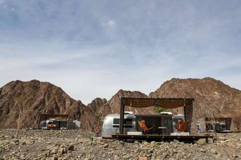 En fotos: el glamping se convirtió en la nueva moda turística de Dubái