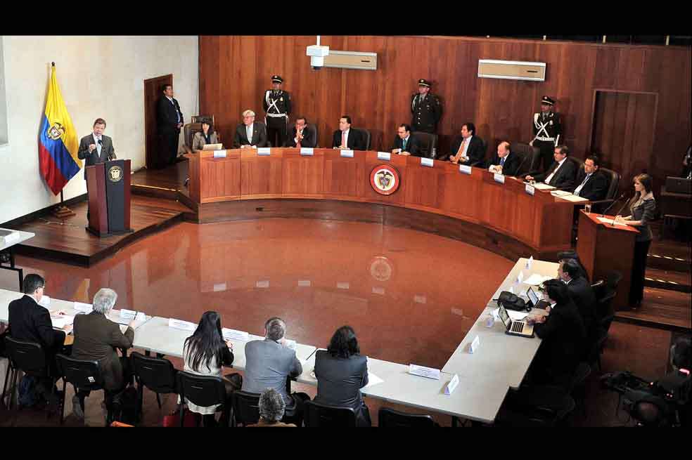 El presidente Juan Manuel Santos inauguró con su intervención la audiencia pública sobre el Marco Jurídico para la Paz que se dio ayer en el Palacio de Justicia. / David Campuzano