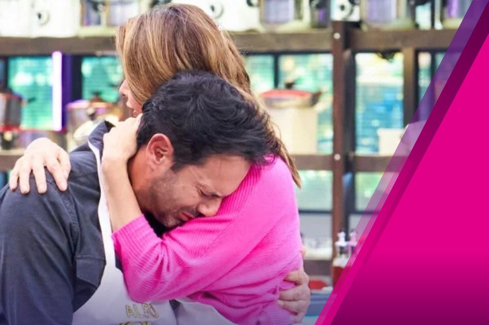 ¿Qué le pasó? El actor Alejandro Estrada no pudo contener las lágrimas luego de presentar su plato ante los jurados.