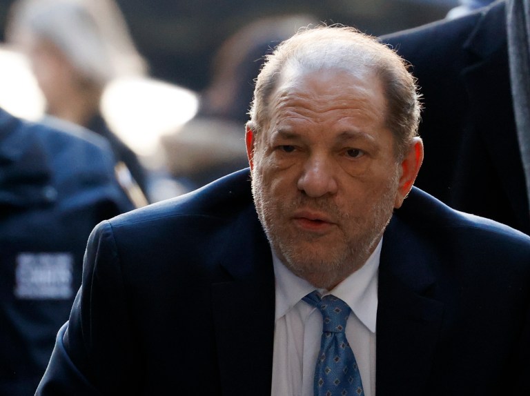Un tribunal de apelaciones de Nueva York anula la condena contra Harvey Weinstein