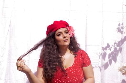 Georgette debuta en la música con “Calma”