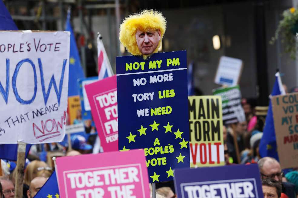La crisis del Brexit asesta un nuevo golpe a la UE, ya debilitada por el aumento del populismo y el euroescepticismo. / Bloomberg News