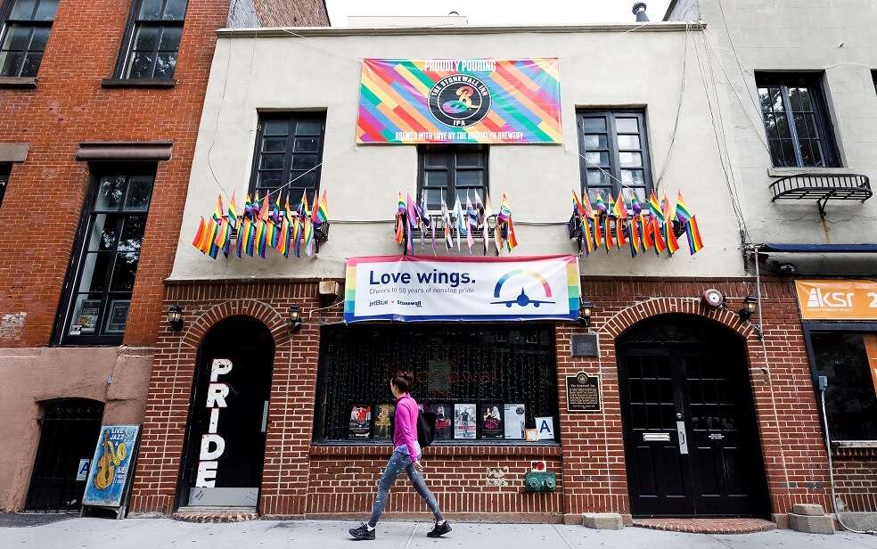 Fachada del Stonewall Inn en Greenwich Village en Nueva York.  / Foto: EFE