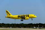 La aerolínea JetBlue aumenta nuevamente su oferta para comprar Spirit