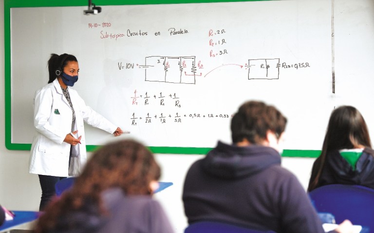 Este lunes, colegios y jardines privados de Bogotá retomarán clases presenciales