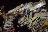 Al menos 18 muertos deja un potente terremoto en Turquía