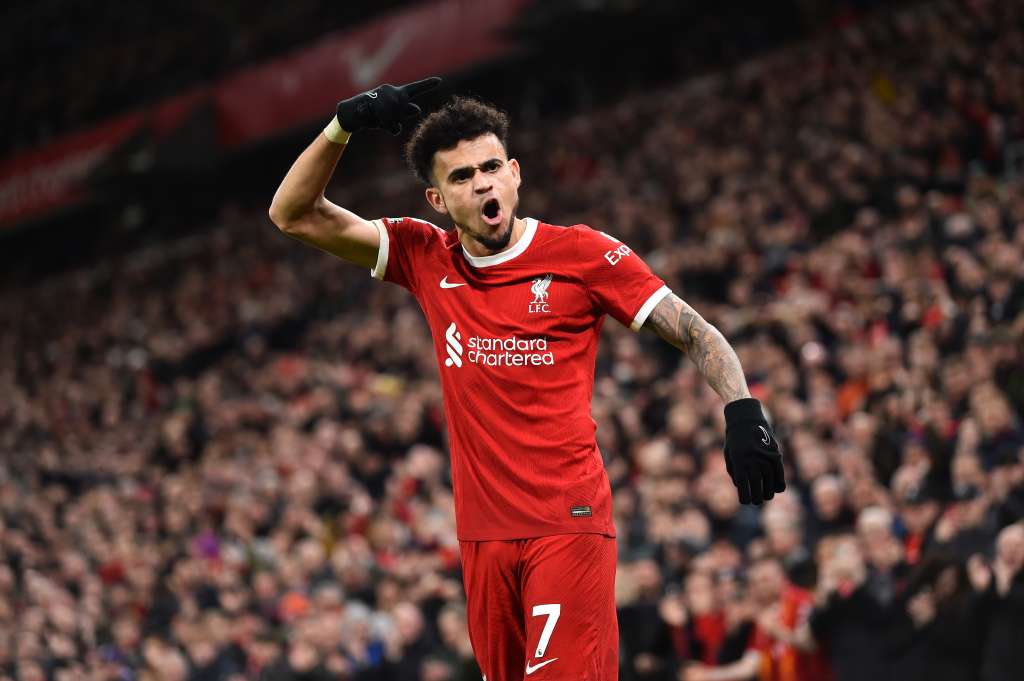 Liverpool (United Kingdom), 21/02/2024.- Liverpool's Luis Diaz celebrates after scoring the 3-1 lead during the English Premier League match between Liverpool FC and Luton Town FC, in Liverpool, Britain, 21 February 2024. (Reino Unido) EFE/EPA/PETER POWELL EDITORIAL USE ONLY. No use with unauthorized audio, video, data, fixture lists, club/league logos, 'live' services or NFTs. Online in-match use limited to 120 images, no video emulation. No use in betting, games or single club/league/player publications.