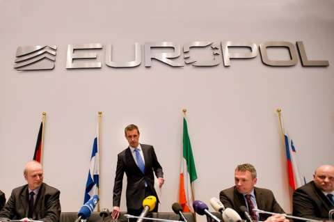 Europol desmantela red sospechosa de amañar partidos en todo el mundo