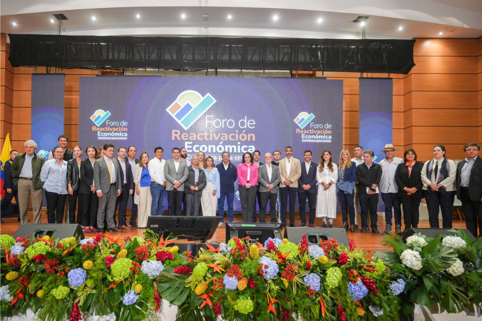 El presidente Gustavo Petro, durante un foro de reactivación económica realizado este 9 de agosto en Manizales, presentó las bases de su propuesta de reactivación económica.