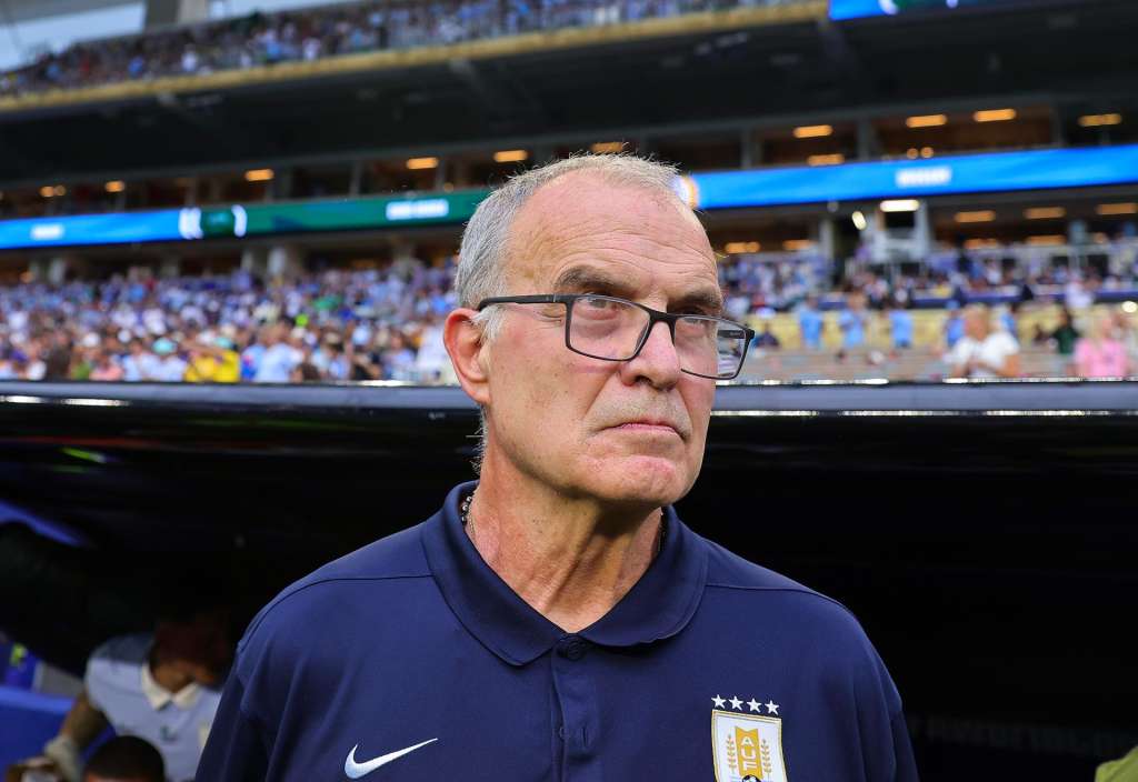 MIAMI (United States), 15/06/2026.- Uruguay head coach Marcelo Bielsa attends the FIFA World Cup 2026 group stage match Saudi Arabia against Uruguay, in Miami, Florida, USA, 15 June 2026. (Arabia Saudita) EFE/EPA/CRISTOBAL HERRERA-ULASHKEVICH