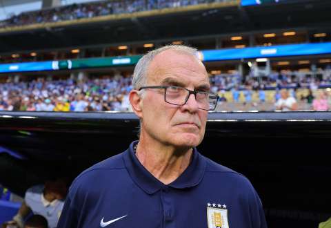 “No le agrega nada y le quita mucho”: Marcelo Bielsa, DT de Uruguay, sobre los cooling break