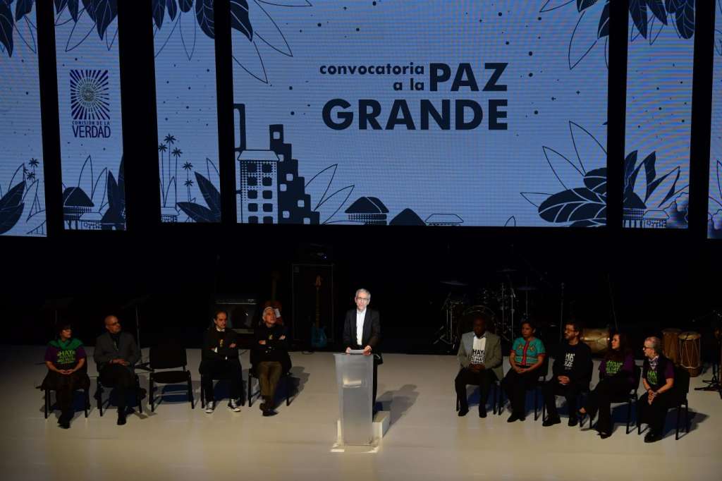 La ceremonia se realizó en el Teatro Jorge Eliécer Gaitán de Bogotá.