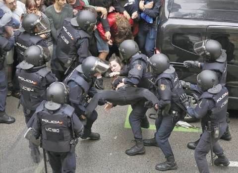 El diálogo, un paso ineludible en Cataluña