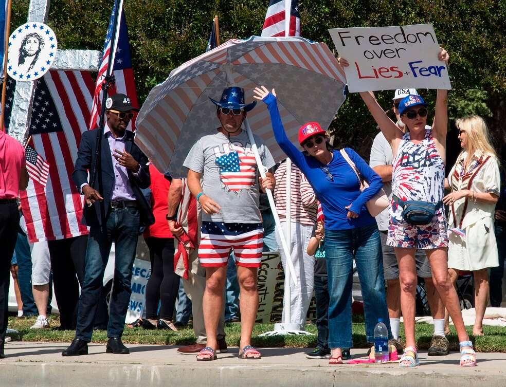 Manifestaciones contra el confinamiento en Estados Unidos. / AFP