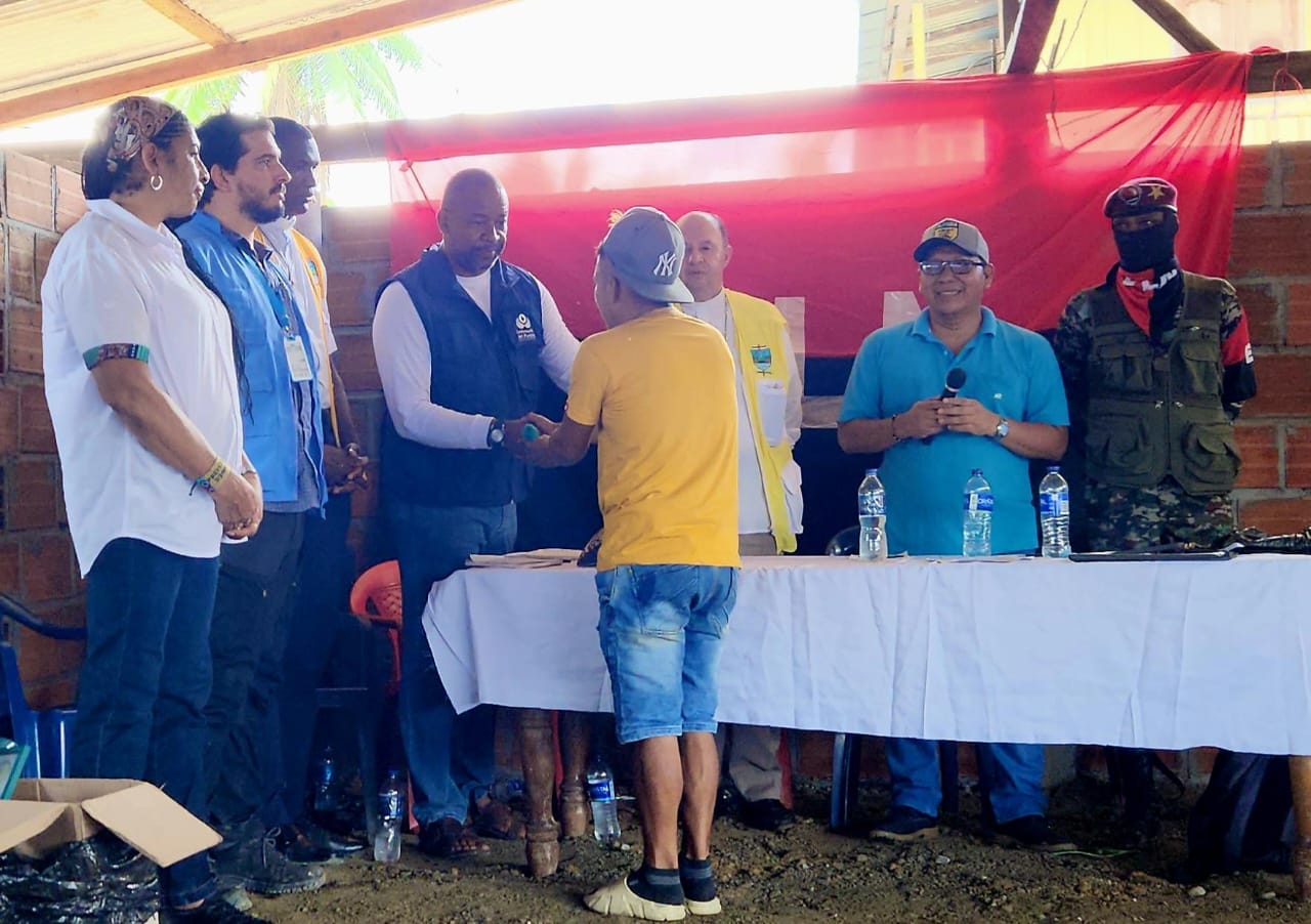 Los dos civiles que permanecían en poder de la guerrilla, fueron secuestrados el pasado 2 de agosto en Quibdó (Chocó).