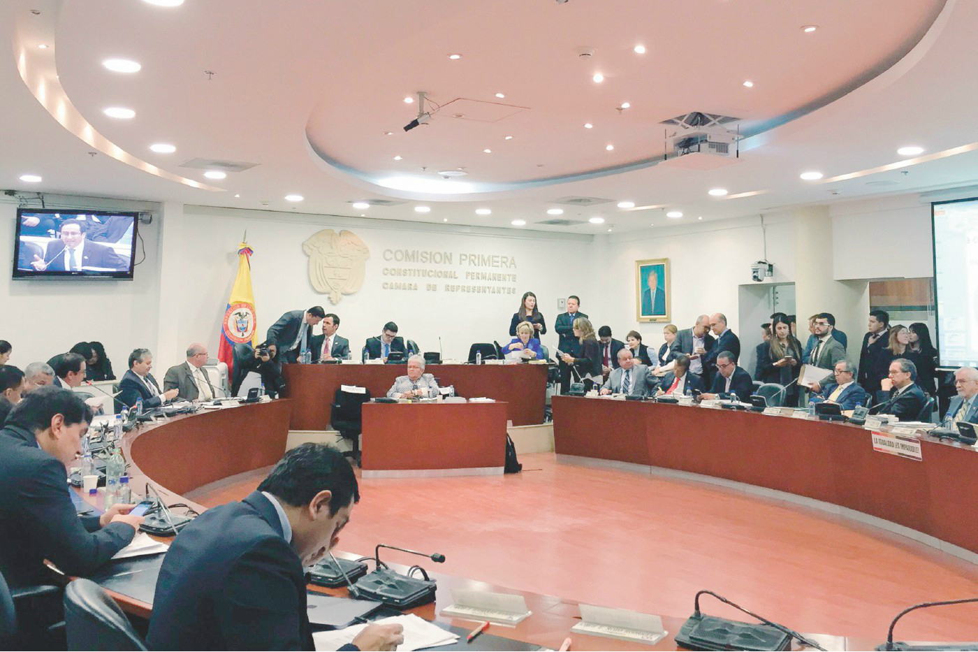Desde el 3 de octubre se debate sobre la unificación de períodos para gobernantes. / Archivo El Espectador