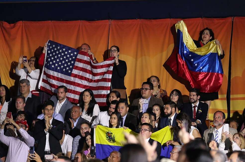 Venezolanos presentes en el discurso del mandatario estadounidense, Donald Trump, en la Universidad de Florida.
/ AFP
