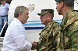 Duque llegó hasta Tumaco para felicitar a militares que abatieron a alias Guacho