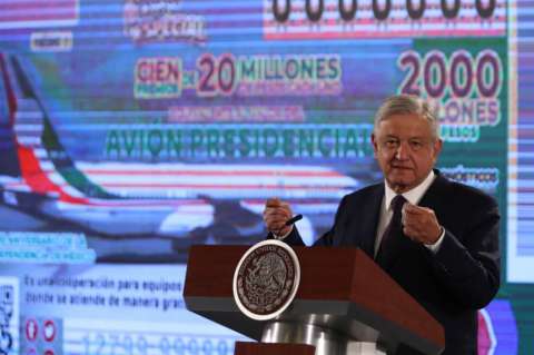 Los polémicos aviones presidenciales