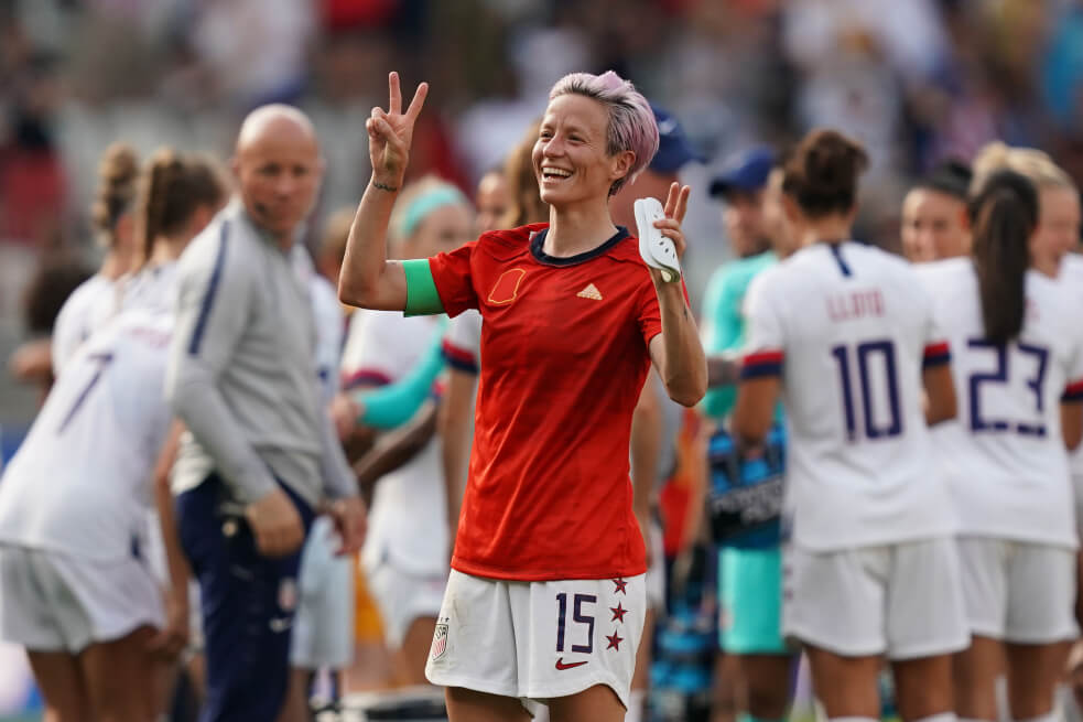 La estrella de fútbol femenino estadounidense Megan Rapinoe. / AFP