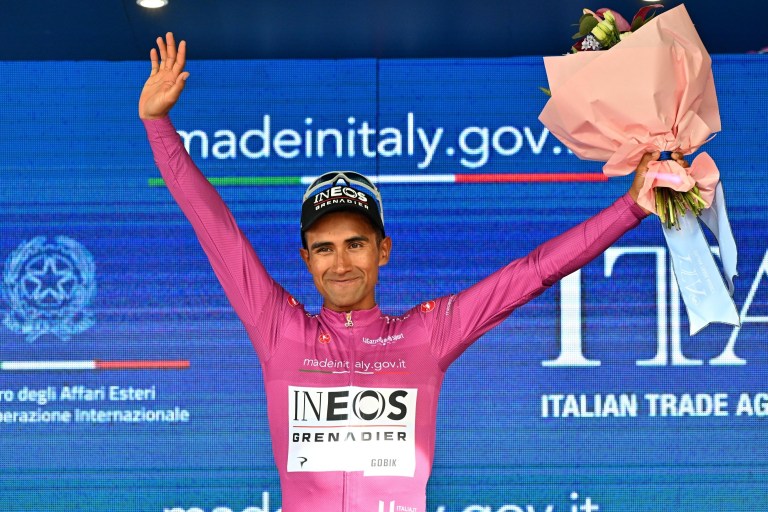 El ecuatoriano Jhonatan Narváez se llevó la etapa inaugural del Giro de Italia 2024