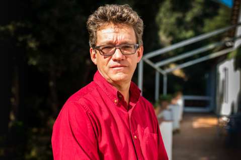 Alejandro Valencia, el comisionado que habló con “los malos”