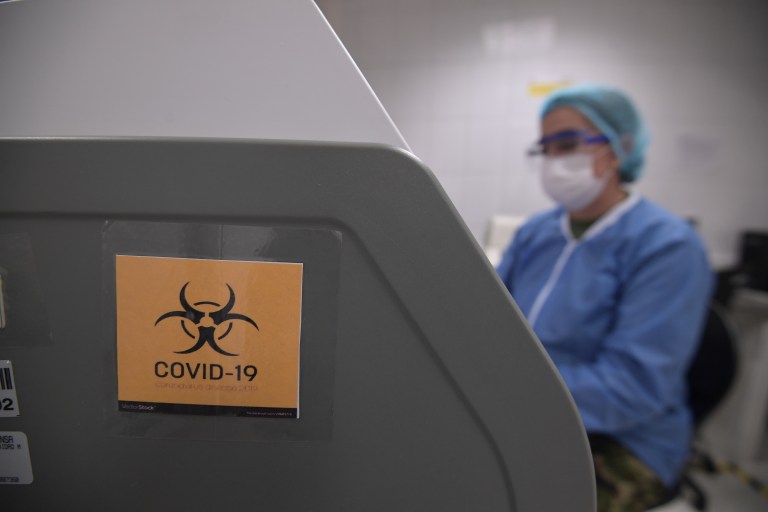 Juez ratificó la exigencia de prueba PCR a viajeros en Colombia hasta que llegue la vacuna