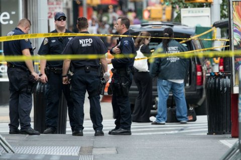 Cuatro heridos deja explosión en túnel del metro de Nueva York