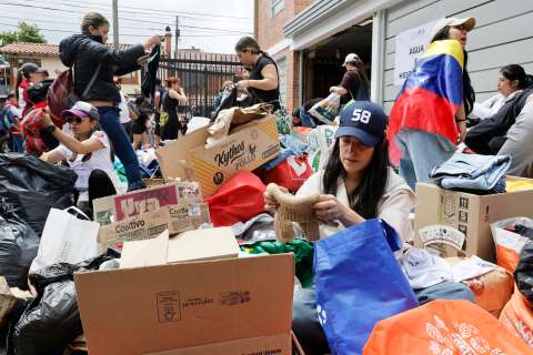 Donaciones recolectadas en Bogotá para animales damnificados ya se distribuyen en Venezuela