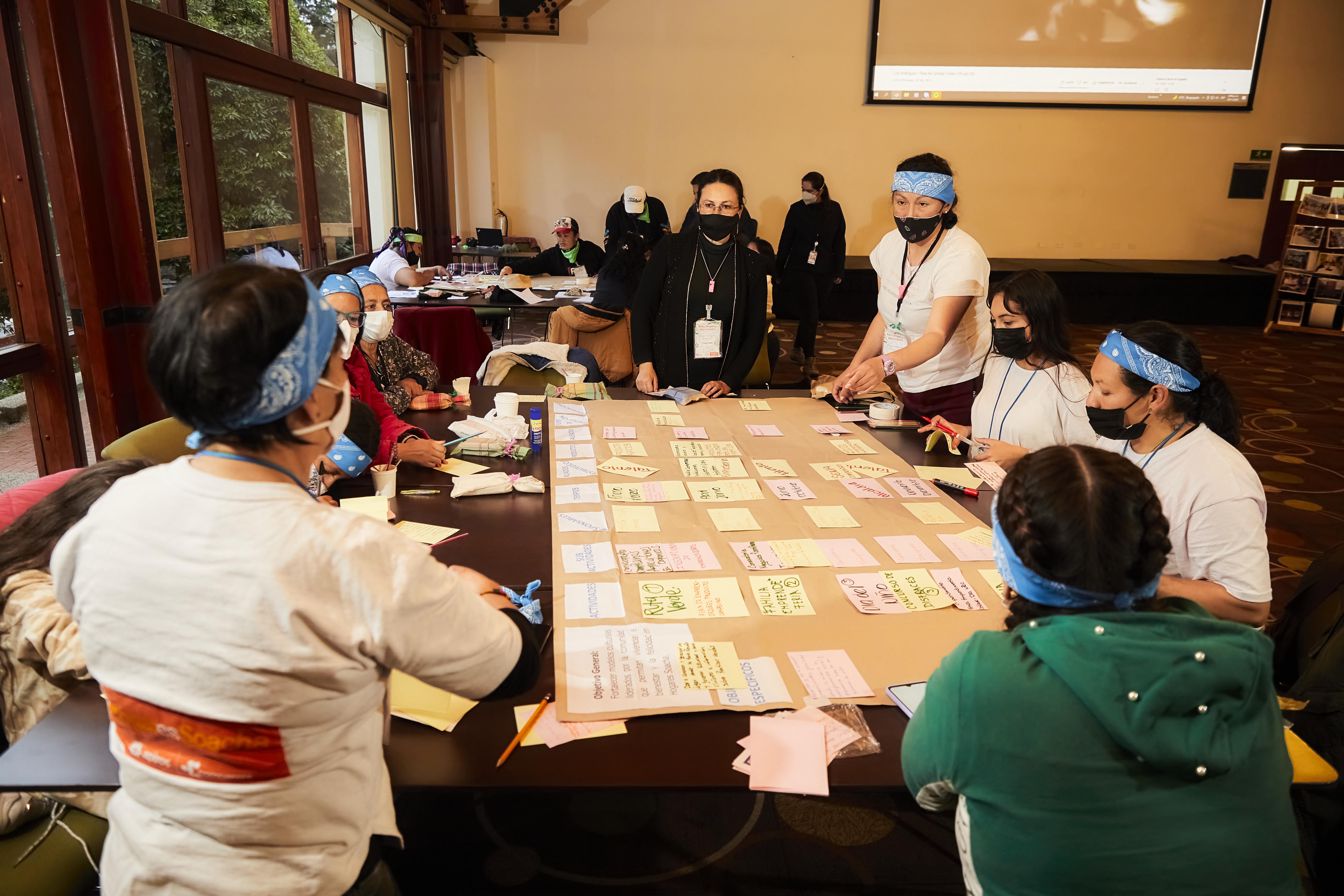 La articulación de redes, formación y capacitación, aprovechamiento de zonas comunes del proyecto y del entorno, y la autogestión y empoderamiento son los cuatro ejes del programa.