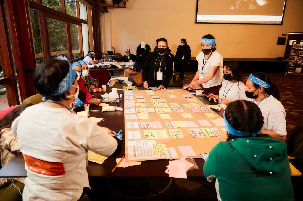 La articulación de redes, formación y capacitación, aprovechamiento de zonas comunes del proyecto y del entorno, y la autogestión y empoderamiento son los cuatro ejes del programa.